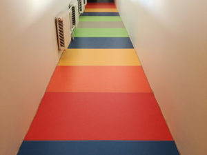 PVC põrandakatte paigaldus